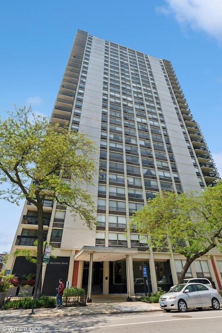 1355 N Sandburg Terrace Unit 408D, Chicago, IL 60610