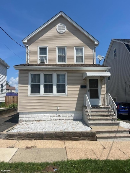 520 Bernard Ave, Linden, NJ 07036