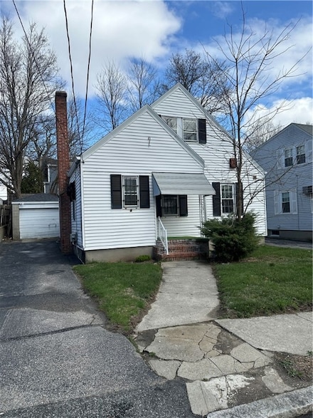 435 Auburn St, Cranston, RI 02910