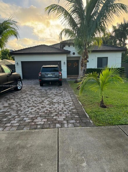 1585 NW 14th Terrace, Homestead, FL 33030