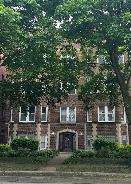 7360 Lake St Unit 2E, River Forest, IL 60305