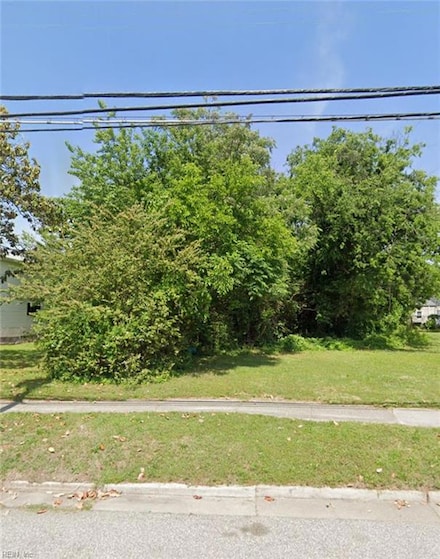 2810 Roanoke Ave, Newport News, VA 23607
