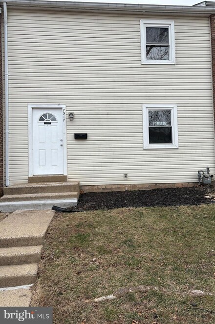 7517 Quail Run Ln, Manassas, VA 20109