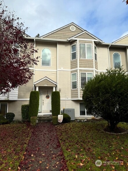 7216 34th Ave NE, Lacey, WA 98516