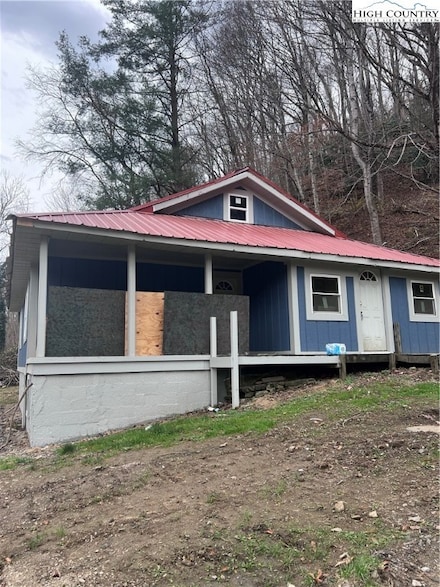 2275 U S 19e, Newland, NC 28657