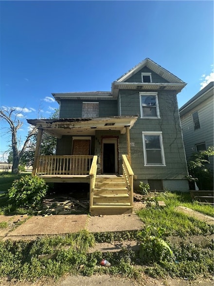 415 W Green St, Decatur, IL 62522