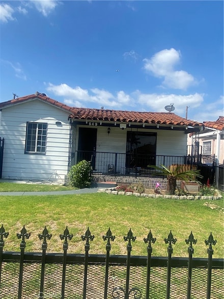 649 E 94th St, Los Angeles, CA 90002