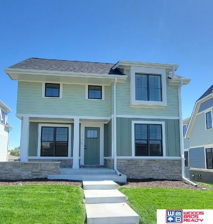 745 Penrose Dr, Lincoln, NE 68521