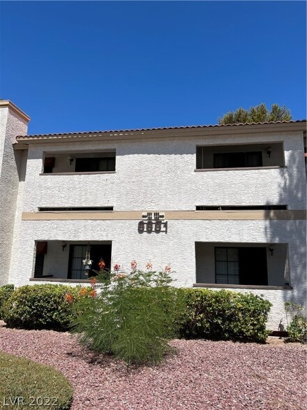 6651 W Tropicana Ave Unit 202, Las Vegas, NV 89103