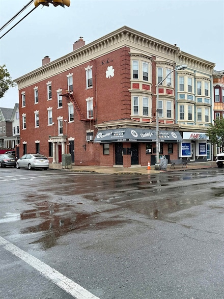 812 Broadway Unit 2A, Bayonne, NJ 07002