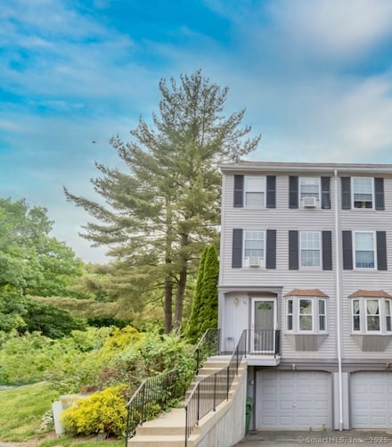 23 Rising Trail Dr Unit C, Middletown, CT 06457