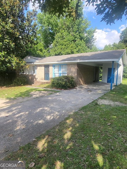 4274 W Oak Dr, Macon, GA 31210
