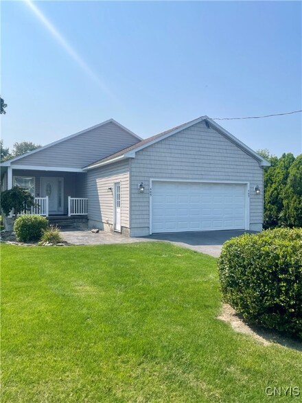 409 Old Liverpool Rd, Liverpool, NY 13088