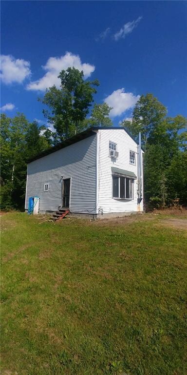 70 Meadow Rd, Corinth, ME 04427