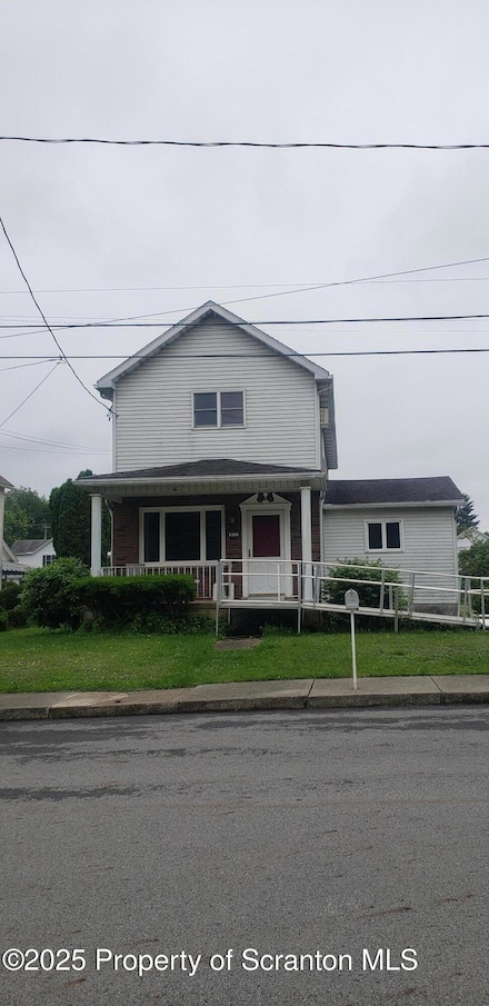 911 Prince St, Taylor, PA 18517