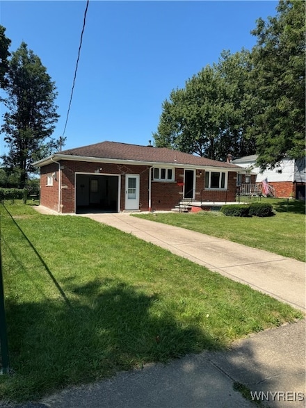 1050 96th St, Niagara Falls, NY 14304