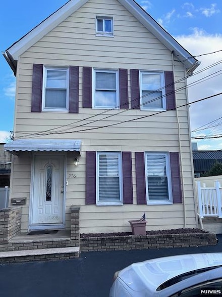 276 Ridge Rd Unit 1, Lyndhurst, NJ 07071