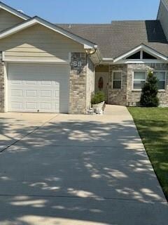 69 Lake Lynn Dr, Harvey, LA 70058
