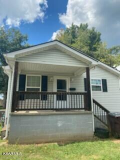 148 W Fulton St, Alcoa, TN 37701