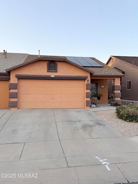 2135 E Calle Los Marmoles, Tucson, AZ 85706