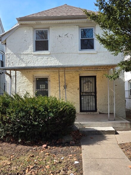 8730 S Wabash Ave, Chicago, IL 60619
