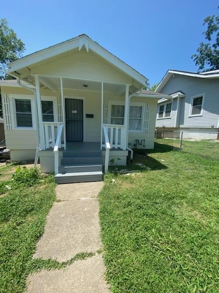 3916 Myrtle Ave, Kansas City, MO 64130