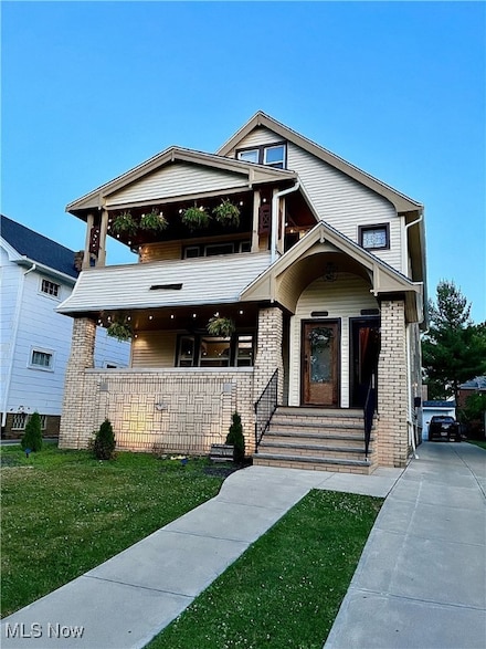14519 Garfield Ave, Lakewood, OH 44107