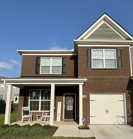 447 Augustine Dr, Lebanon, TN 37087