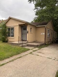 6145 Stahelin Ave, Detroit, MI 48228