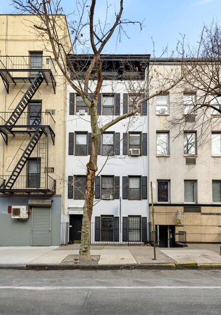 131 E 29th St, New York, NY 10016