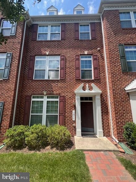 1011 Ironwood Ln, Hanover, MD 21076