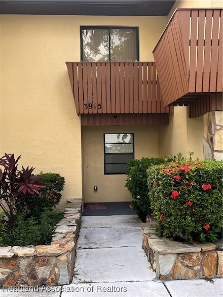 3915 Edgewater Dr, Sebring, FL 33872