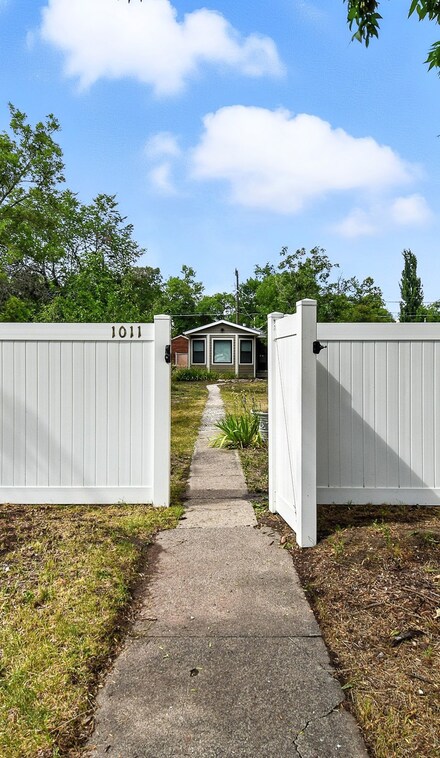 1011 4th Ave S, Great Falls, MT 59405