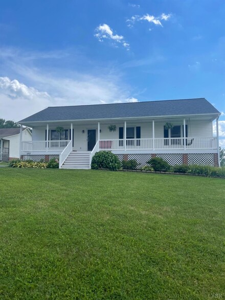 1062 Alum Springs Rd, Forest, VA 24551