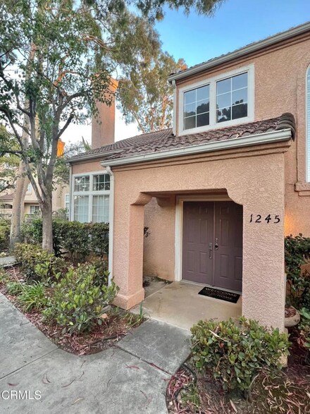 1245 Jamaica Ln, Oxnard, CA 93030