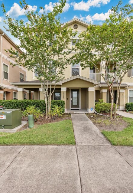 10566 Green Ivy Ln, Orlando, FL 32832