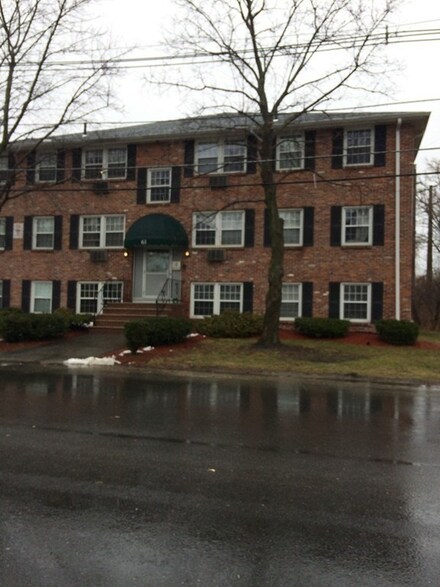 61 Mystic St Unit 7, Methuen, MA 01844