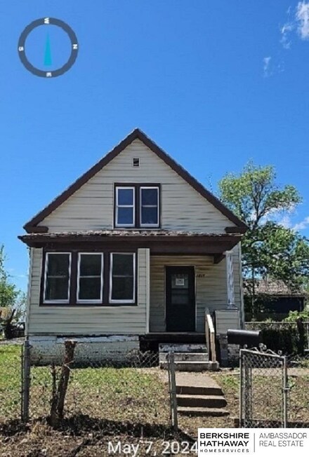 1804 N 33rd St, Omaha, NE 68111