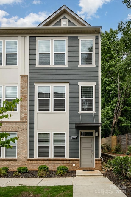 3005 Citizens Ln, Charlotte, NC 28205