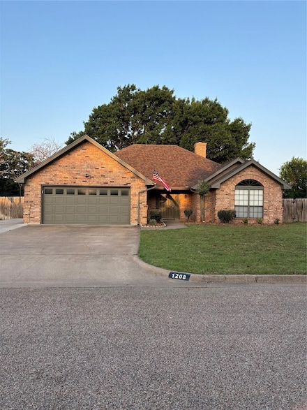 1208 Red Bird Ln, Granbury, TX 76048