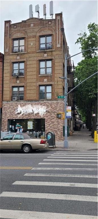 5302 7th Ave, Brooklyn, NY 11220