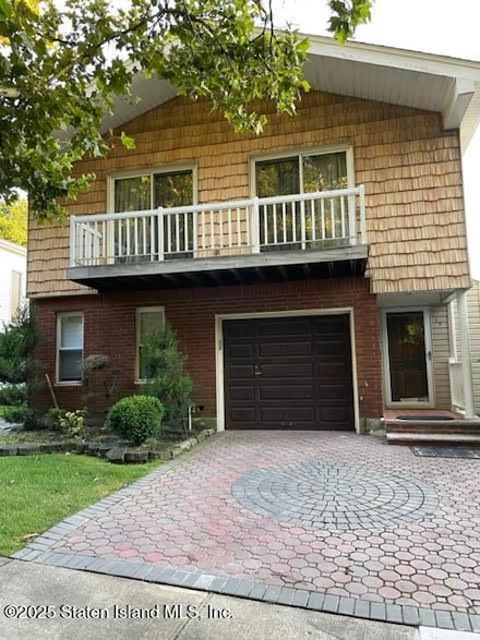 12 Steers St, Staten Island, NY 10314