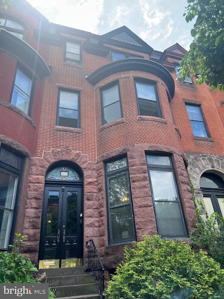 1732 Linden Ave, Baltimore, MD 21217