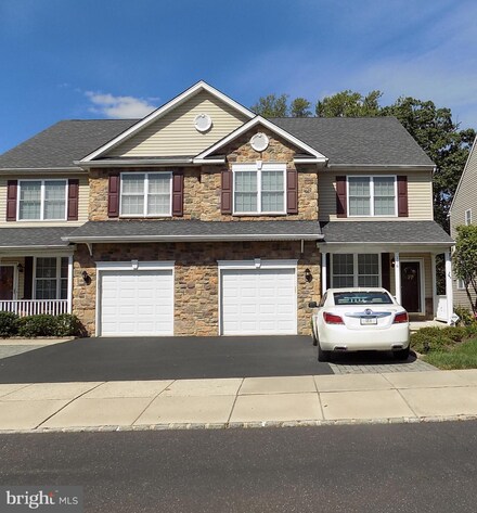 116 Black Lake Run Unit 18, Bensalem, PA 19020