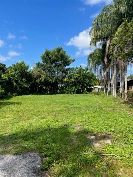 107 Verona St N, Nokomis, FL 34275