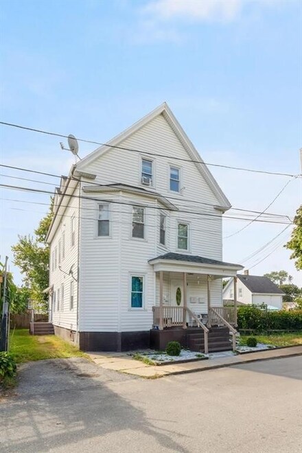 122 Eliza St, Providence, RI 02909