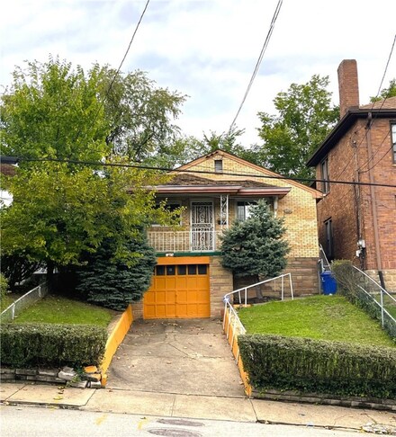 2933 Webster Ave, Pittsburgh, PA 15219