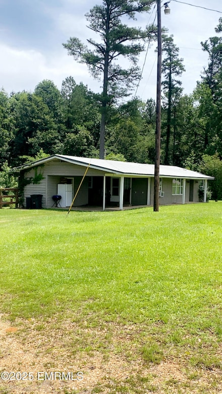 8170 Mississippi 495, de Kalb, MS 39328
