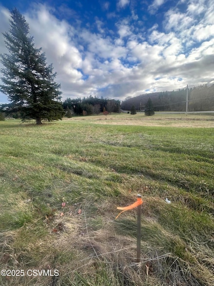 2 Frosty Valley Rd, Bloomsburg, PA 17815