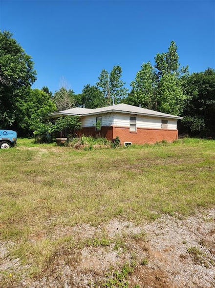13304 Red Hill Ln, Edmond, OK 73013
